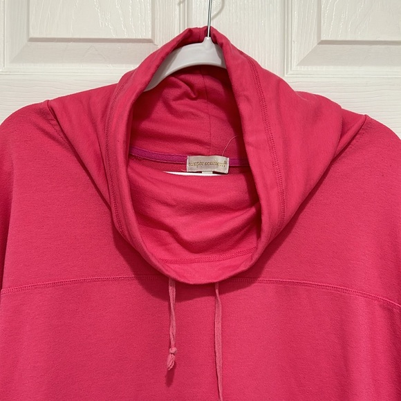 ⭐️ 5/$25 Simply Southern Women’s size M pullover lightweight sweatshirt - Picture 4 of 6